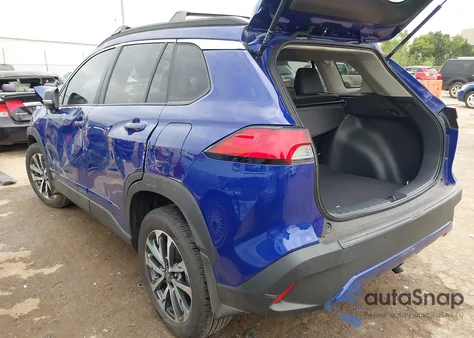 2025 Toyota Corolla Cross Xle from USA, damaged, VIN 7MUEAAAG1SV144506